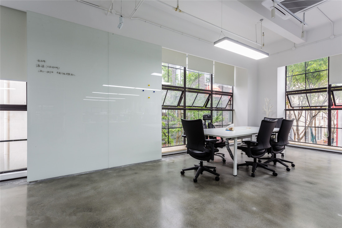 松江LOFT工業風格辦公室設計裝修